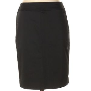 Ann Taylor LOFT Solid Black Pencil Skirt Size 2P